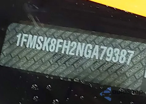 2022 Ford Explorer Limited z USA, uszkodzony, nr VIN 1FMSK8FH2NGA79387